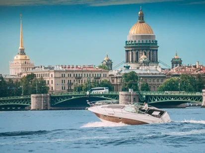 Водные прогулки в Петербурге. Основные реки и впечатления из прошлого